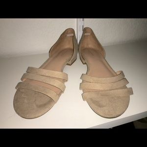 3/$23 American Eagle Strappy Flat